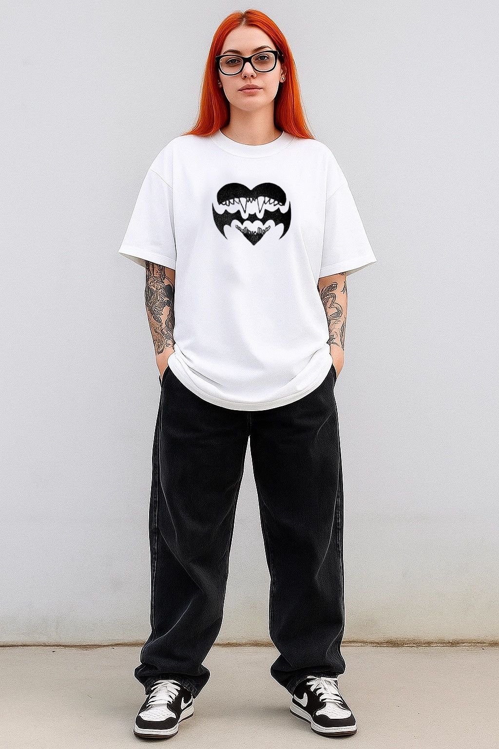 Batbite Oversized Unisex Tshirt | Black, White